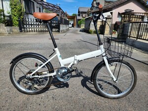 THREESTONE 折りたたみ自転車 20インチ 6段変速 前カゴ付き 黒/白