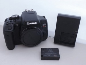 キヤノン Canon デジタル一眼レフカメラ ボディ APS-C EOS Kiss X8i