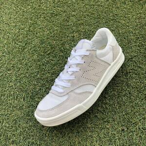 美品24 newbalance CRT300FF ニューバランス HA105