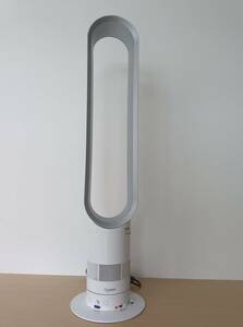 ☆【EM859】dyson　ダイソン　AM02　2012年製　タワーファン　扇風機　エアマルチプライアー　ホワイト/シルバー　通電確認済