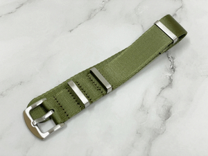 ラグ幅:20mm 高品質 NATO ストラップ 腕時計ベルト カラー：グリーン ファブリック ナイロン 腕時計用バンド