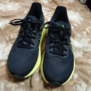 アシックス　GT2000 12 28.0cm 中古 ASICS