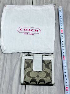 コーチ COACH 財布　折りたたみ