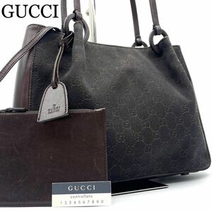 美品●グッチGUCCI トートバッグ GG柄 ロゴ型押し チャーム ポーチ付き レザー 本革 キャンバス 肩掛可 メンズ ブラウン 大容量