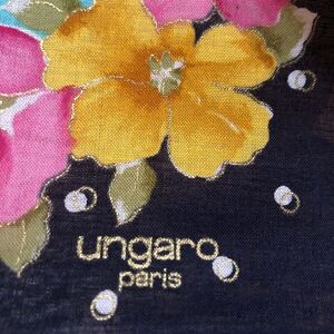 【送料無料】ハンカチ　Ungaro ウンガロ　レトロ　花柄　色違いあり