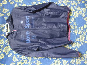 DESCENTE.MoveSportファンヘ！★DESCENTE.MoveSportフードライトジャケット★L★中古！