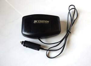 カー用品 シガーソケット 4連 車載 充電器 DC/STATION LED ILLUMINATION SOCKET LED照明ソケット12V