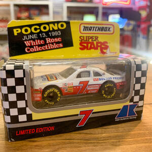 NASCARのミニカー★1993 MATCHBOX SUPER STARS 7 WHITE ROSE LIMITED EDITION マッチボックス ナスカー 限定品 GOODYEAR DU PONT