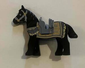 【送料出品者負担】LEGO　レゴ　動物　黒馬　模様入り　鞍付属　