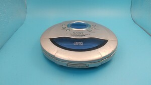 K1097 EAST CD-P100 COMPACT DISC PLAYER /ポータブルCDプレーヤー/ディスクマン 簡易確認＆簡易清掃OK 現状品 送料無料 