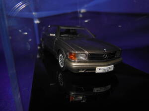 1/43　入手困難　AUTOART　メルセデスベンツ　Mercedes-Benz　500　SEC　W126　2ドア　クーペ　ANTRACITE GREY METALLIC