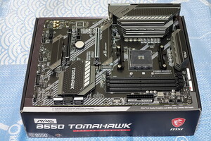 MSI B550 TOMAHAWK AMD Ryzen用マザーボード(ソケットAM4)