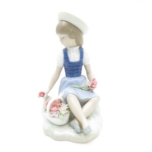 LLADRO リヤドロ 1287 花を摘む少女 フィギュリン SU9258U2