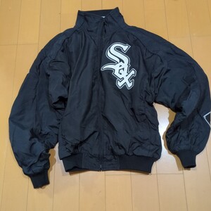 majesticマジェスティック ナイロンジャケットホワイトソックスWHITESOX ジャケットサイズM