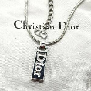 【魅惑のシンプルエレガンス】　Christian Dior クリスチャンディオール アイコニックプレートネックレス ディオル ロゴ　シルバー