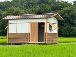 木製　和風　小屋　タイニーハウス　漆喰　畳　茶室