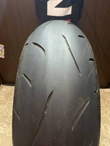 中古MCタイヤ DUNLOP SPORTMAX ROADSPORT2 190/50ZR17 ダンロップ スポーツマックス 190 50 17 2319 A2517