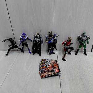 【 送料無料 】◆ BANDAI 仮面ライダー 龍騎 アクションポーズ 全6種 バンダイ カプセルトイ ゾルダ ナイト サバイブ 王蛇 リュウガ 趣味