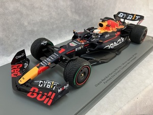 スパーク 1/18 レッドブル ホンダ RB18 F1 日本GP2022 No 33 フェルスタッペン ワールドチャンピオン決定GP（Spark) 新品