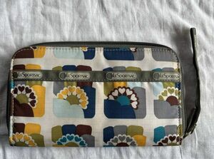 LESPORTSAC レスポートサック　財布　ラウンドジップ