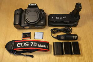 【中古】EOS 7D MarkⅡ Canon バッテリーグリップ BG-E16