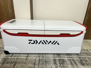 ダイワ クーラーボックス TRUNK TAISHO アウトドア DAIWA s-5000X レッド　