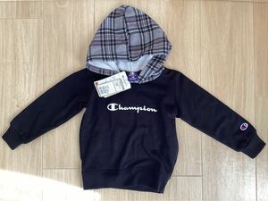 100 チャンピオン　裏起毛　champion 長袖　ジャケット　女の子