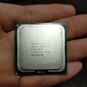 Intel CPU　Core2 Duo E8500 動作確認済み。