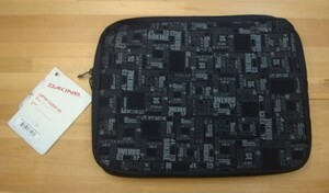 展示品！新品DAKINE(ダカイン) LAPTOP SLEEVE（ラップトップスリーブ） SM （カラー：BLACK BOX）