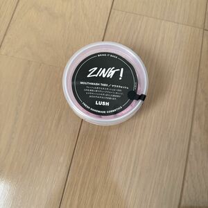 新品　LUSH マウスウォッシュ タブレット　ZING MOUTHWASH TABS ラッシュ　ジング