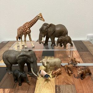 シュライヒ Schleich 動物フィギュア　計11体セット　象　キリン　小熊　小トラ　ひつじ　豚