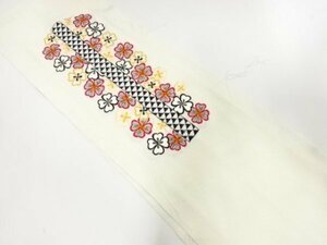 ys7184431; 宗sou 刺繍半衿【リサイクル】【着】