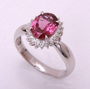 《質屋》Pt900★天然ロードライトガーネット1.94ct+ダイアリング★C-5109