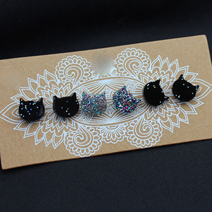 ピアス 可愛い 猫 黒猫 ネコ スパンコール 3個セット ブラック キラキラ レディース アクセサリー