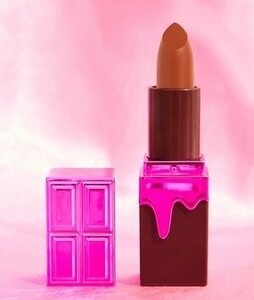 【Chocolate Lipstick　チョコレートファッジ】メイクアップレボリューション　ブラウンリップ　プレゼント　誕生日　