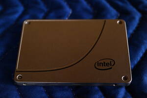 Intel インテル DC S3700 SATA SSD 800GB 25nm HET-MLC DWPD 10 TBW 14.4PB