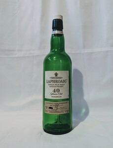 希少 ラフロイグ 40年 空瓶 アイラモルト スコッチウイスキー MACALLAN Laphroaig　