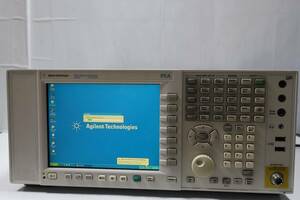 BV117 Y Agilent/アジレント Technologies 3Hz-13.6GHz PXA Signal Analyzer/アナライザ ■N9030A 中古