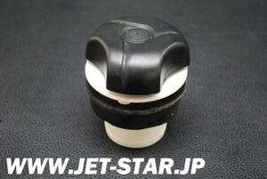 シードゥ GTI LE RFI 2003年モデル 純正 CAP OIL FILLER (部品番号275000186) 中古 [X408-371]