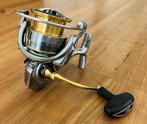 ダイワ フリームスLT5000S-CXH 回転良好 シーバス、ライトジギング、磯、エギング等に DAIWA FREAMS LT5000S-CXH マグシールド搭載