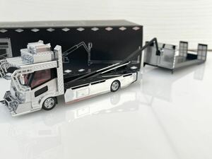 《新品箱付》1:64 デコトラ　搬送車　ダイキャスト　ミニカー