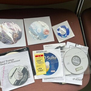 戸0304 まとめCyberLink DVD Suite v5 PowerDVD 7.0 2ch/Power2Go 5.5/PowerProducer 4.0/PowerBackup 2.5/MediaShow3.0 CD-key有 Bundle版