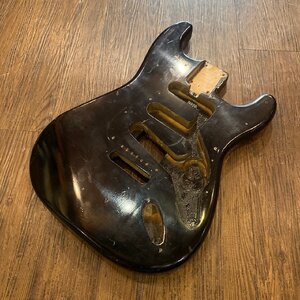 No Brand Guitar Body ストラトキャスター エレキギター ボディ -c396