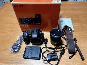 【美品】 SONY　DSLR-A200 α200 8Gコンパクトフラッシュ　一眼レフ