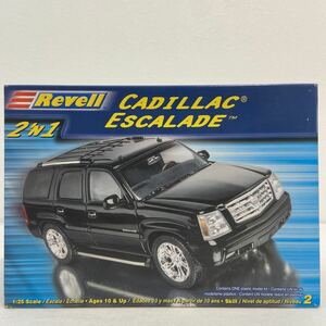 未組立 Revell 1/25 Cadillac Escalade 2