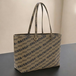 中古 バレンシアガ トートバッグ レディース ブランド BALENCIAGA トートバッグ 702698 ブラウン バッグ