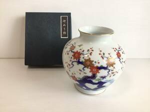 X225 保管品　深川製　花瓶　フラワーベース　花器　壺　色絵金彩　宮内庁御用達　古梅絵　1点　ホワイト　レトロ　コレクション