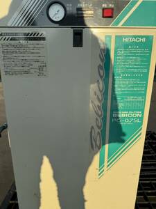 倉.B1834　HITACHI　小形空気圧縮機　POD-0.75LS（50Hz/60Hz)　AIR COMPRESSOR 　引取限定 現状品