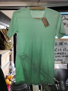 ブルガリア軍放出品　クルーネックTシャツ　グリーンアップルＳ/Ｓ　091505