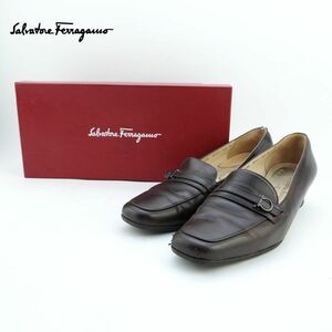 SALVATORE FERRAGAMO サルヴァトーレ フェラガモ 6 1/2 24.0 ローファー スクエアトゥ ヒール イタリア製 レザー ブラウン 箱付き/EC279